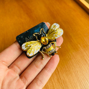 Prendedor abeja victoria