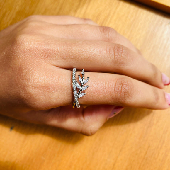Anillo lirio plateado