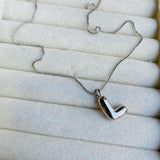 collar letra L bubble