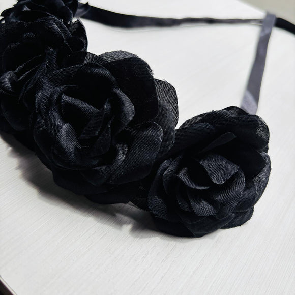 Tiara Flores Negra