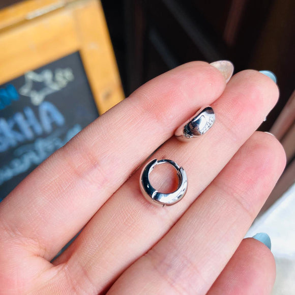 Candongas Pum pum plateada #1