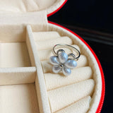 Anillo Giratorio Flor Perla