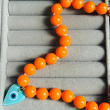 Collar naranja corazón turco