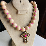 Collar Cruz Avellana