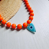 Collar naranja corazón turco