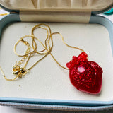 Collar corazon escarchado