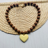 Collar cafe dorado