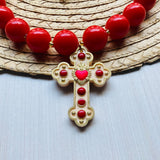 collar rojo dorado