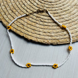 Collar gargantilla flor amarilla