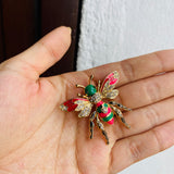 Prendedor abeja green