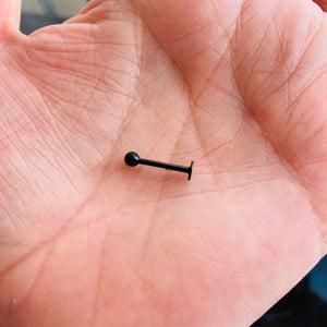 Piercing labret negro #3