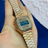 Reloj Casio Retro Oro Rosa