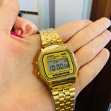 Reloj Casio Retro Dorado