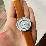 Reloj Q&Q cuero Cafe plateado