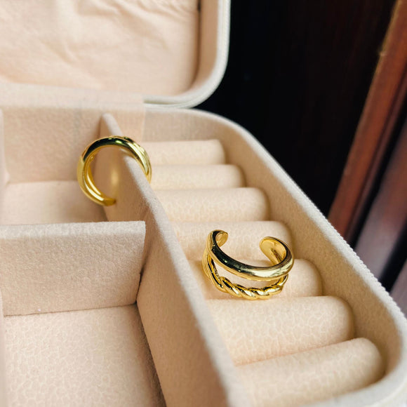 Earcuff doble entrelazado