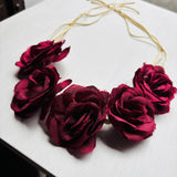 Tiara Flores Vinotinto