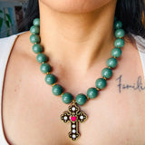 Collar Green Cruz